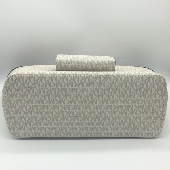 MICHAEL KORS SHANIA LARGE CHAIN TOTE & WALLET SET - Picture 7 of 8